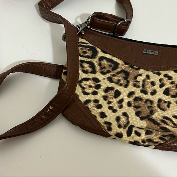 RVCA Leopard Print Small Purse - Picture 4 of 4